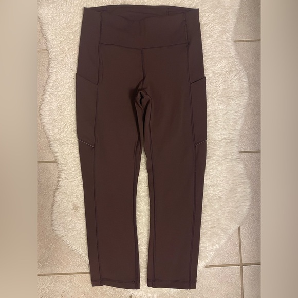 Lululemon small, red merlot capris - Picture 4 of 6